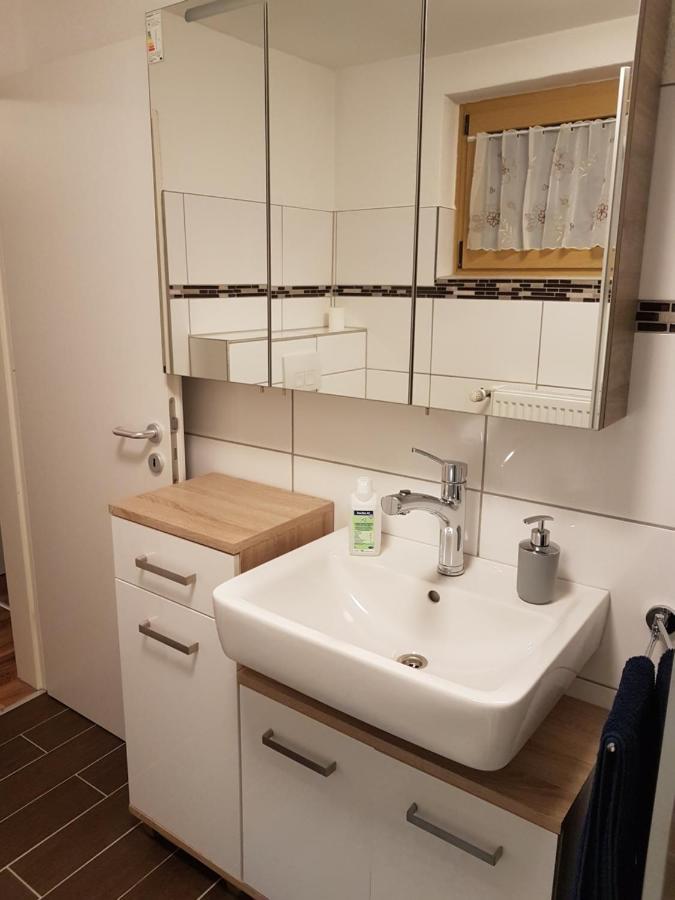 Ferienwohnung- Sarah Hahnstatten Esterno foto