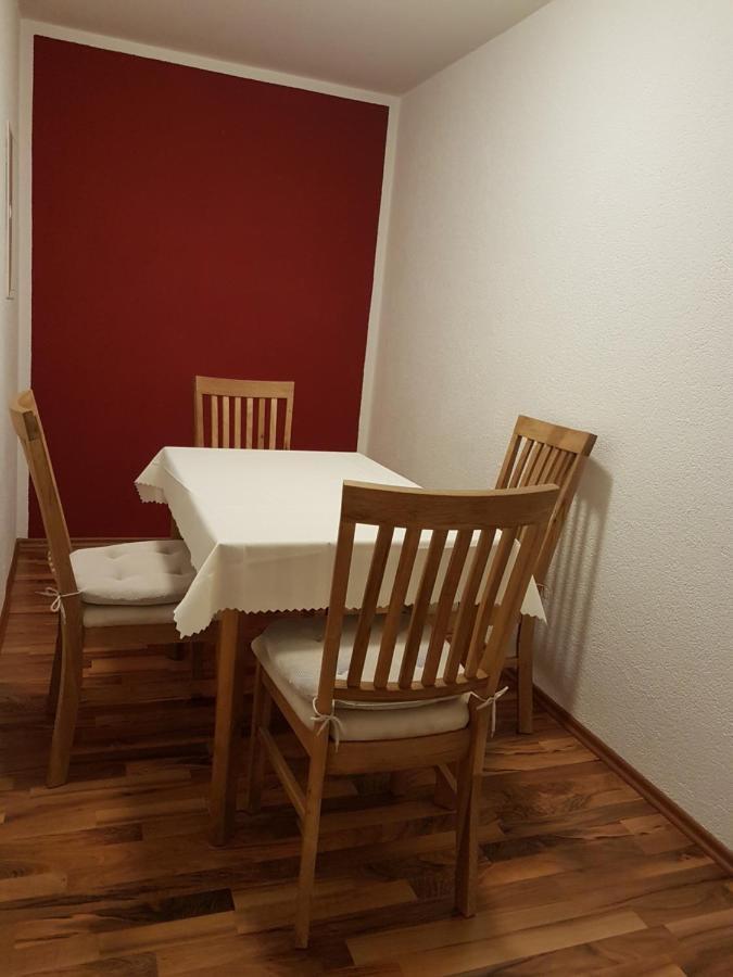 Ferienwohnung- Sarah Hahnstatten Esterno foto